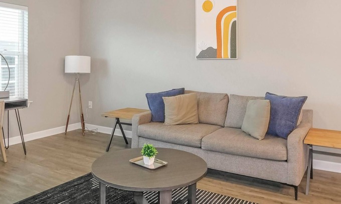 Fort Myers Apartment | Landing | Stylish 1BD, Yoga Studio, Pool