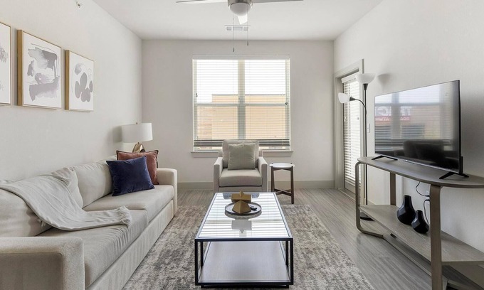 South Arlington Apartment | Landing | Stylish 2BD, Game Room, Gym