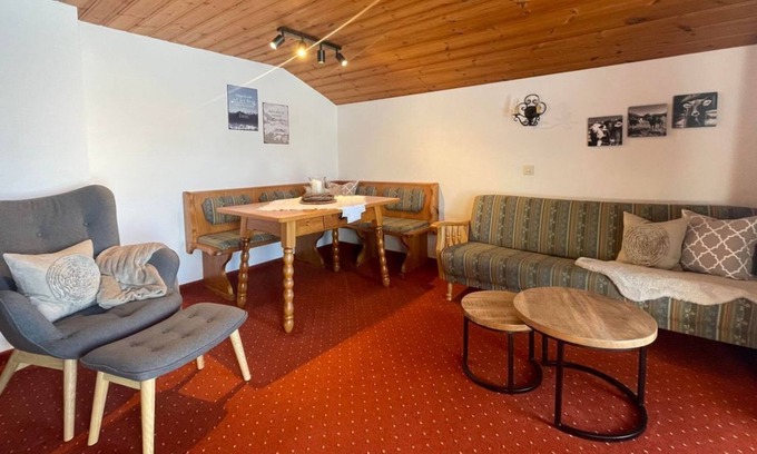 Wallgau Apartment | "Landliebe" apartment/1 bedroom/bathroom, WC - Hacklhof