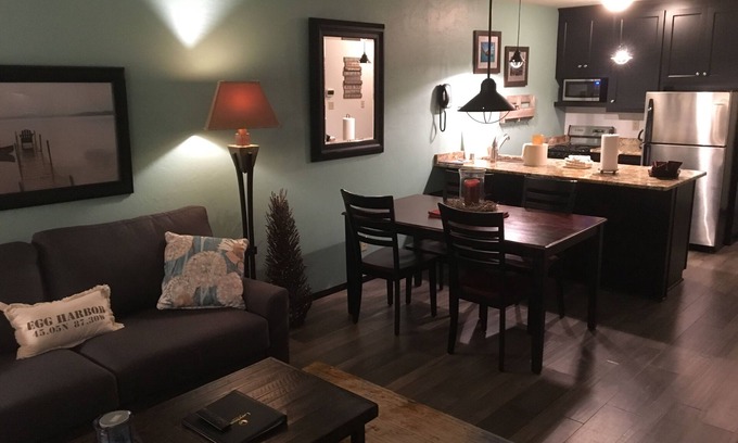 Egg Harbor Condo | Landmark 2-BR King Beds, 2-Bath, WINTER special-2 nights get the 3rd night free