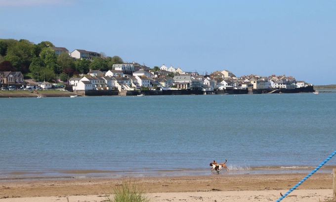 Appledore Cottage | Lands House