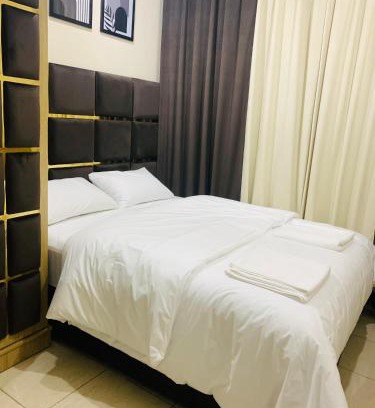 Naif Hotel | Landtech Vacation Homes - Baniyas Square