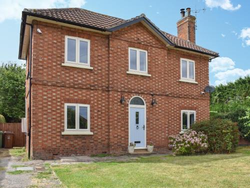 Eakring House | Lanes Farm