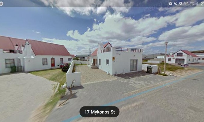 Langebaan House | Langebaan Guest House Near Mykonos and Beach