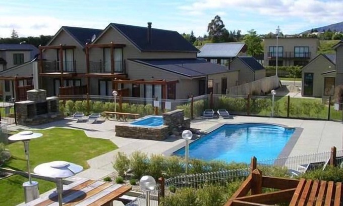 Queenstown Lakes District Apartment | Lansdown Villa - one bedroom apartment