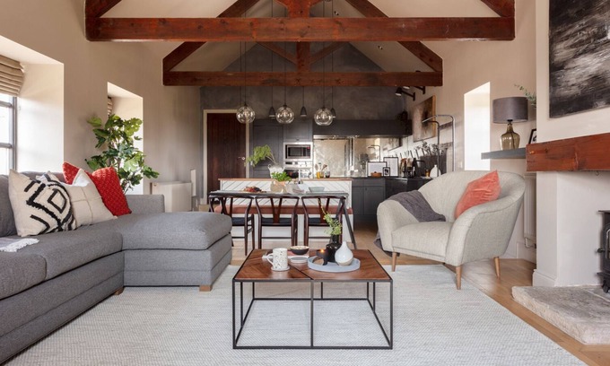 Alnwick Cottage | Lantern View Sleeps 6 (3 Bedrooms)