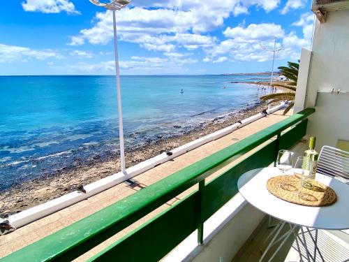 Playa Honda Apartment | Lanzarote Frente al Mar