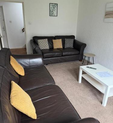 Telford House | Large 2 bedroom house