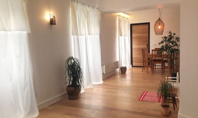 Combat Apartment | Large 3-room apartment 10 minutes by metro from the historic center of Paris