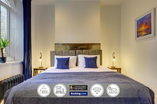 Leeds House | Large 6BDR House By Homebird Property Management Short Lets & Serviced Accommodation Leeds With Secured Parking & Garden Area