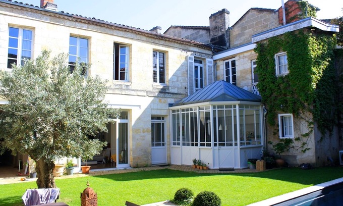 Saint Seurin - Fondaudege House | Large charming house with pool in the center of Bordeaux Public Garden