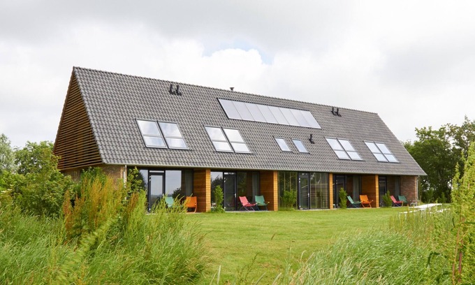 Kollumerpomp House | Large child-friendly holiday home near Lauwersmeer and Wadden Sea
