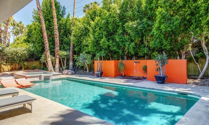 Deep Well Ranch House | Large Comfortable Home - Flexible Cancellation Policy - Long Term Discount