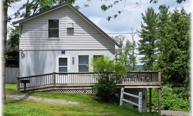 Cooperstown - Otsego Lake Cottage | Large Cottage that sleeps 10 minutes from Cooperstown