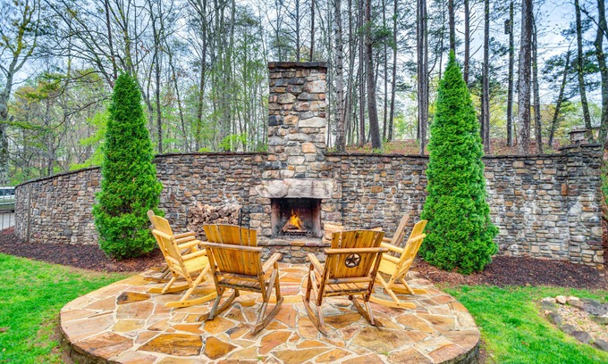 Dahlonega House | Large Dahlonega Home, Ideal for Family Gatherings!
