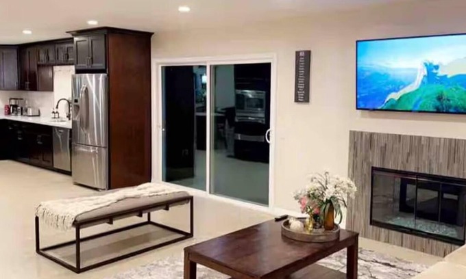 Midway House | Large Family Home 25Min to Beaches 8Min Safaripark