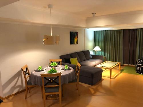 Beitou Apartment | Large family room near Metro Taipei station for comfort and convenience, where 5 can relax and create unforgettable moments
