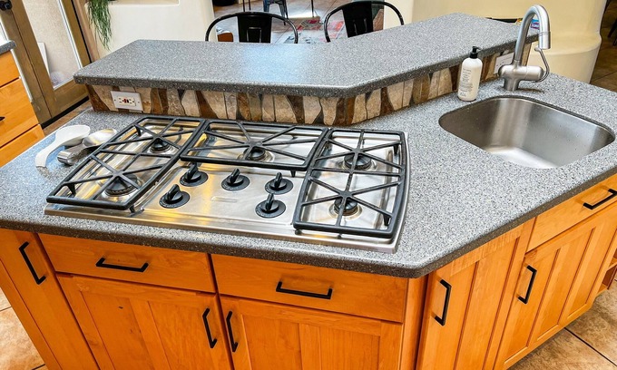 Rio Rancho House | Large gathering home with Theatre Room and space for your whole family.