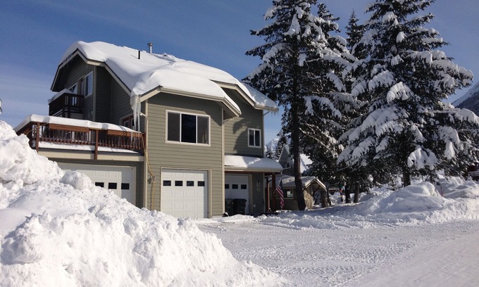 Alyeska Cabin | Large group(walking distance to Alyeska Resort)