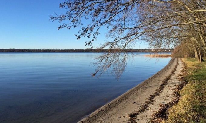 Dobin am See House | Large holiday apartment on Lake Schwerin in Mecklenburg, Dobin am See