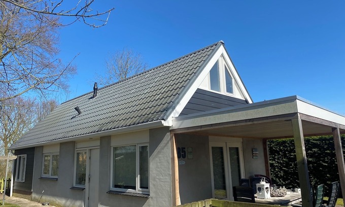 Baarland House | Large holiday bungalow for rent Scheldeoord Baarland Zeeland 6 persons