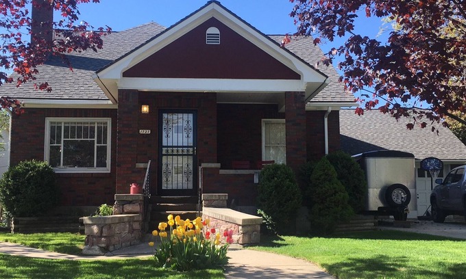 Franklin to the Fort House | Large home in Central Missoula