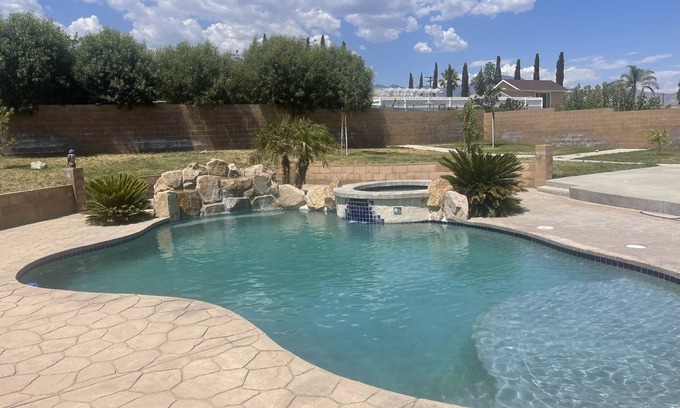 Banning House | Large Home w/Spacious Backyard and Pool