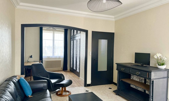 Saint-Claude-de-Diray House | Large house 6 persons near Chambord- Air conditioning-Terrace
