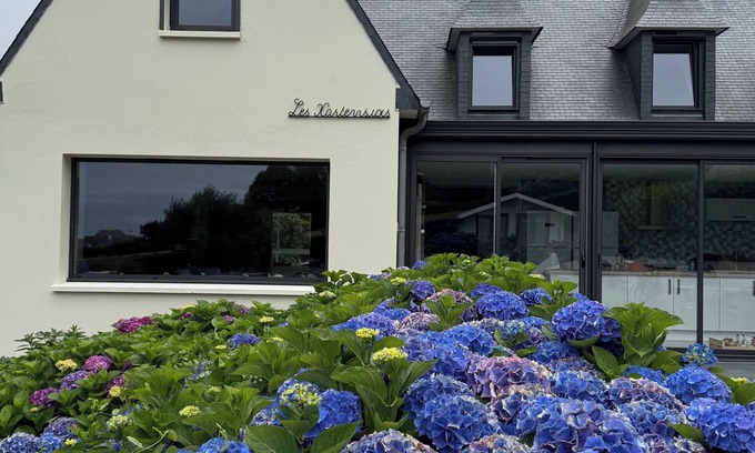 Trevou-Treguignec House | Large house 180m from the sea, beautiful beach of Trestel