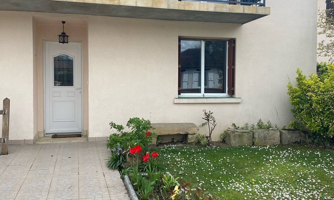 Bergerac House | Large house with 2 apartments in BERGERAC