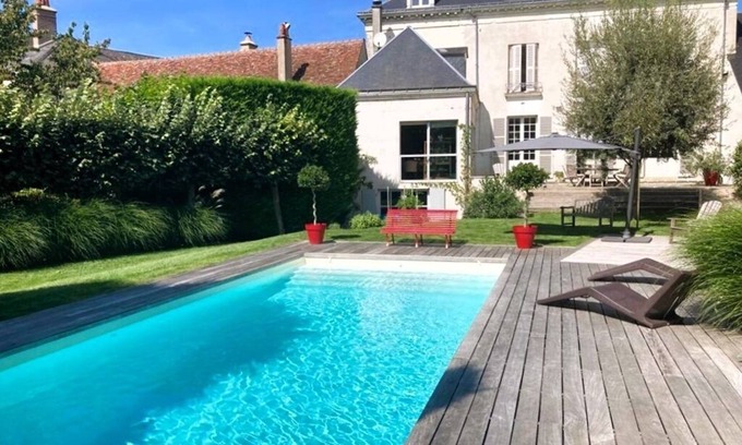 Saint-Avertin House | Large house with swimming pool on the banks of the Cher