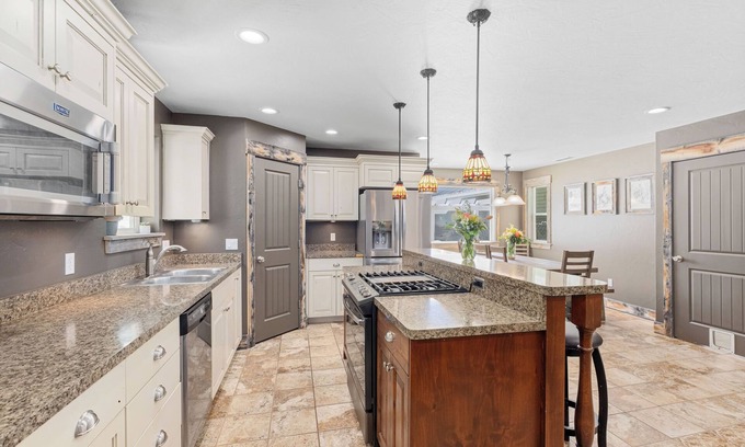 Thayne House | Large house with lots of space. Just minutes away from national forest.