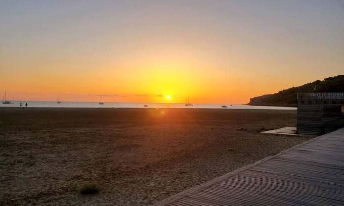 La Franqui-Plage House | Large house with stunning views, 10-minute walk to beach and shops. Garage 2P