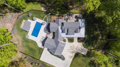 South Haven House | Large luxurious home - 2 blocks from nearest public beach - Private heated pool!