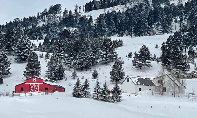 Bozeman Other | Large Mountain Farmhouse and Party Barn Event Venue-Gorgeous Views