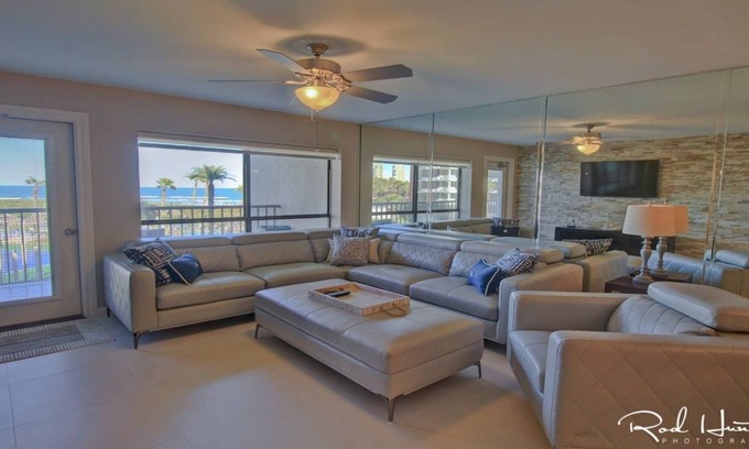 South Padre Island Condo | Large Oceanview Your Vacation Dreams Come True️
