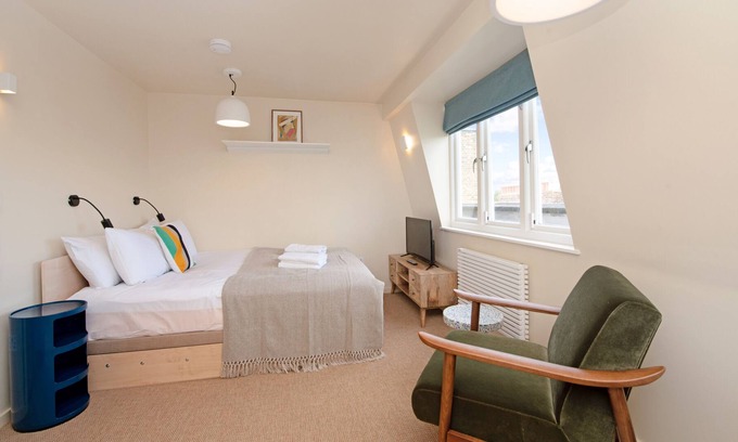 Camden Town with Primrose Hill Apartment | Large Studio in Heritage Building Near Camden
