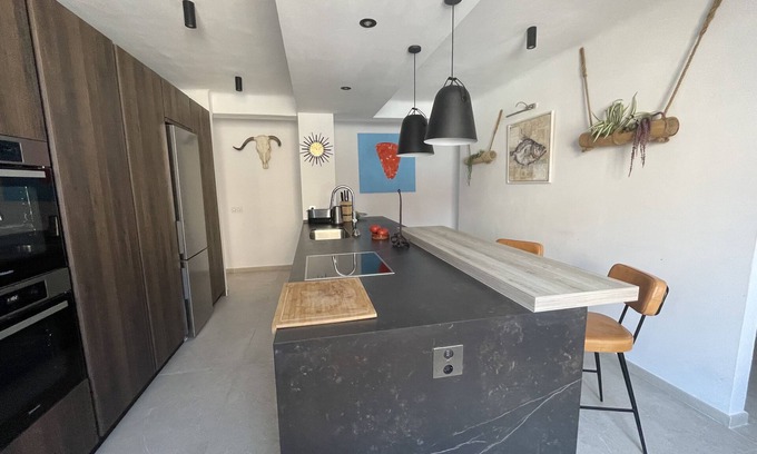 Bolonia Apartment | Large Stylish Beachside 3 Bedroom Apartment, on Tarifa beach