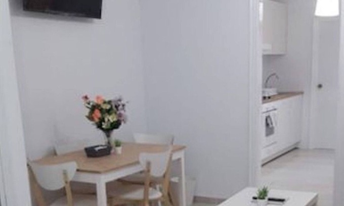 Pla del Bon Repos Apartment | Large Superior 3 bedroom Apartment Two Bathroom 2 Balconies full Airconditioning