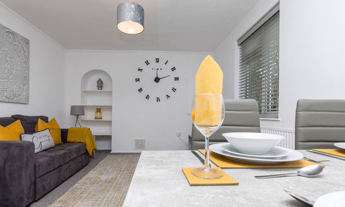Ifield Apartment | Lark Rise Apartments