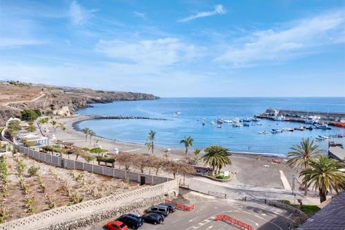 Playa San Juan Apartment | Las Brisas Playa San Juan By Paramount Holidays