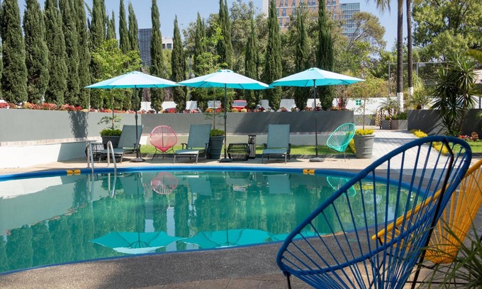 Zona Minerva Hotel | Las Pérgolas