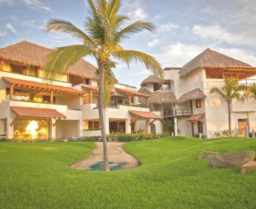 Ixtapa - Zihuatanejo Apartment | Las Palmas Luxury Villas
