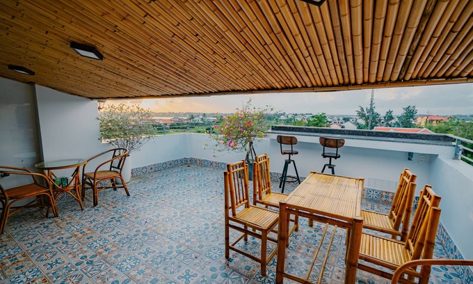 Tra Que Vegetable Village Hotel | LaSanta Villa