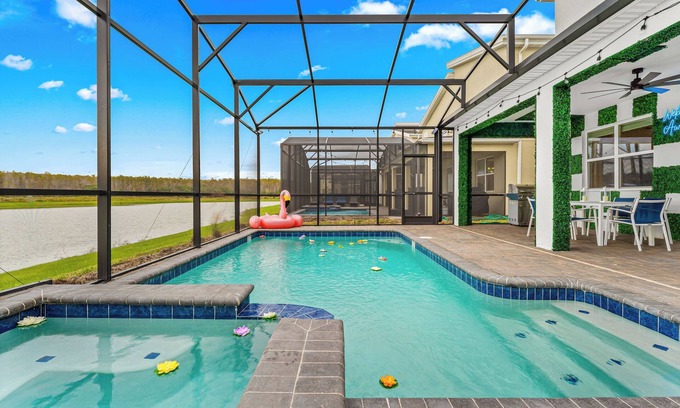 Kissimmee Villa | LAST MIN Discounts Pool&Theater Dogs OK,StoreyLake