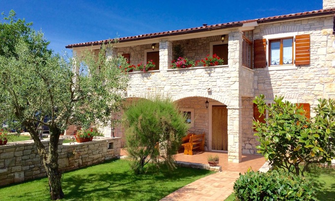 Rakalj House | LAST MINUTE - HOLIDAY HOUSE MANUEL 2 Istrian stone house in a quiet vacation resort
