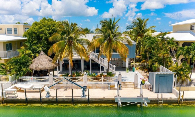 Summerland Key House | Latitude Adjustment: Canalfront, hot tub