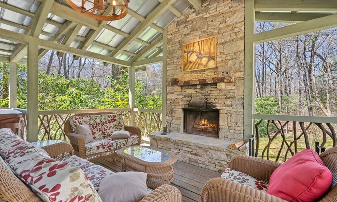 Mirror Lake Cabin | Laughing Bear Lodge | Covered Deck with Woodburning Fireplace and Hot Tub!