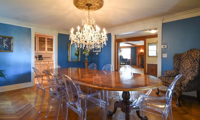 Kansas City House | Laura Nelson Honeymoon Cottage