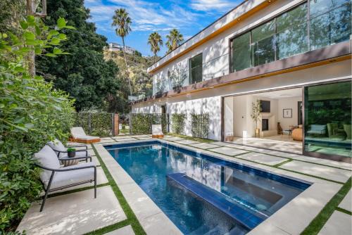 Mount Olympus Villa | Laurel Canyon